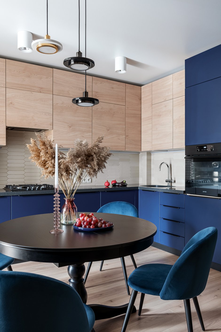 Фотография: Кухня и столовая в стиле Современный, Квартира, Проект недели, 4 и больше, Более 90 метров, Татьяна Бакланова, Тамбов – фото на INMYROOM