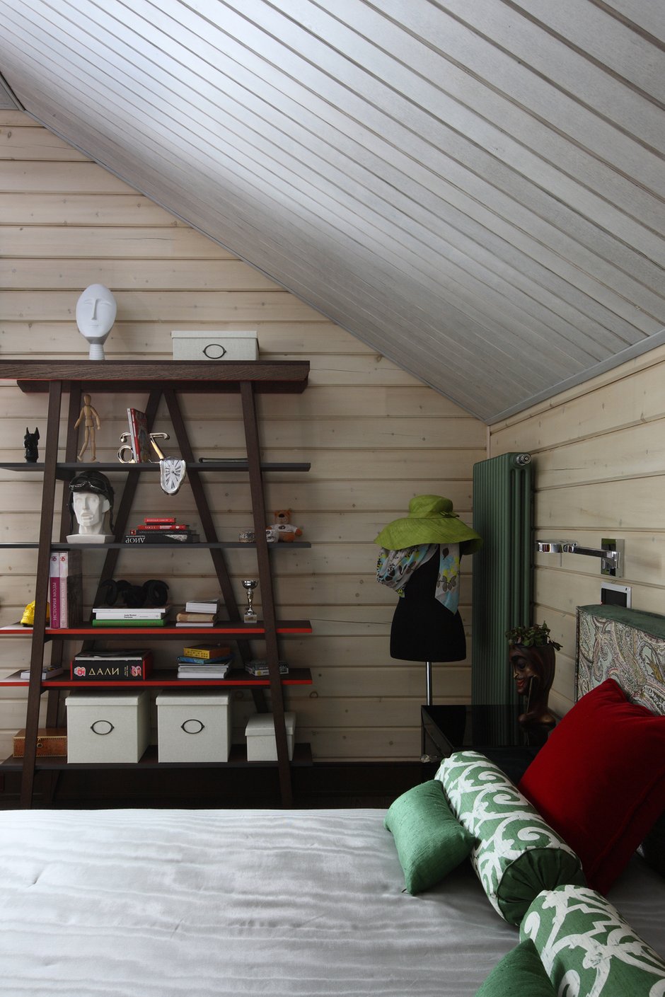 Фотография: Спальня в стиле Эко, Эклектика, Дом, Проект недели, Дом и дача, Московская область, Лада Засимова, Виктория Николаева – фото на INMYROOM
