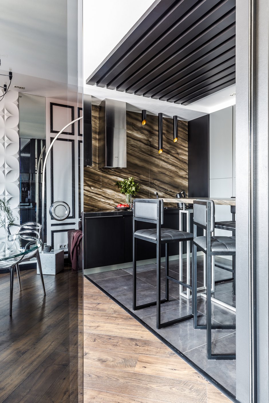 Фотография: Кухня и столовая в стиле Современный, Лофт, Квартира, Проект недели, Краснодар, Монолитный дом, 2 комнаты, 60-90 метров, Ксения Демина – фото на INMYROOM