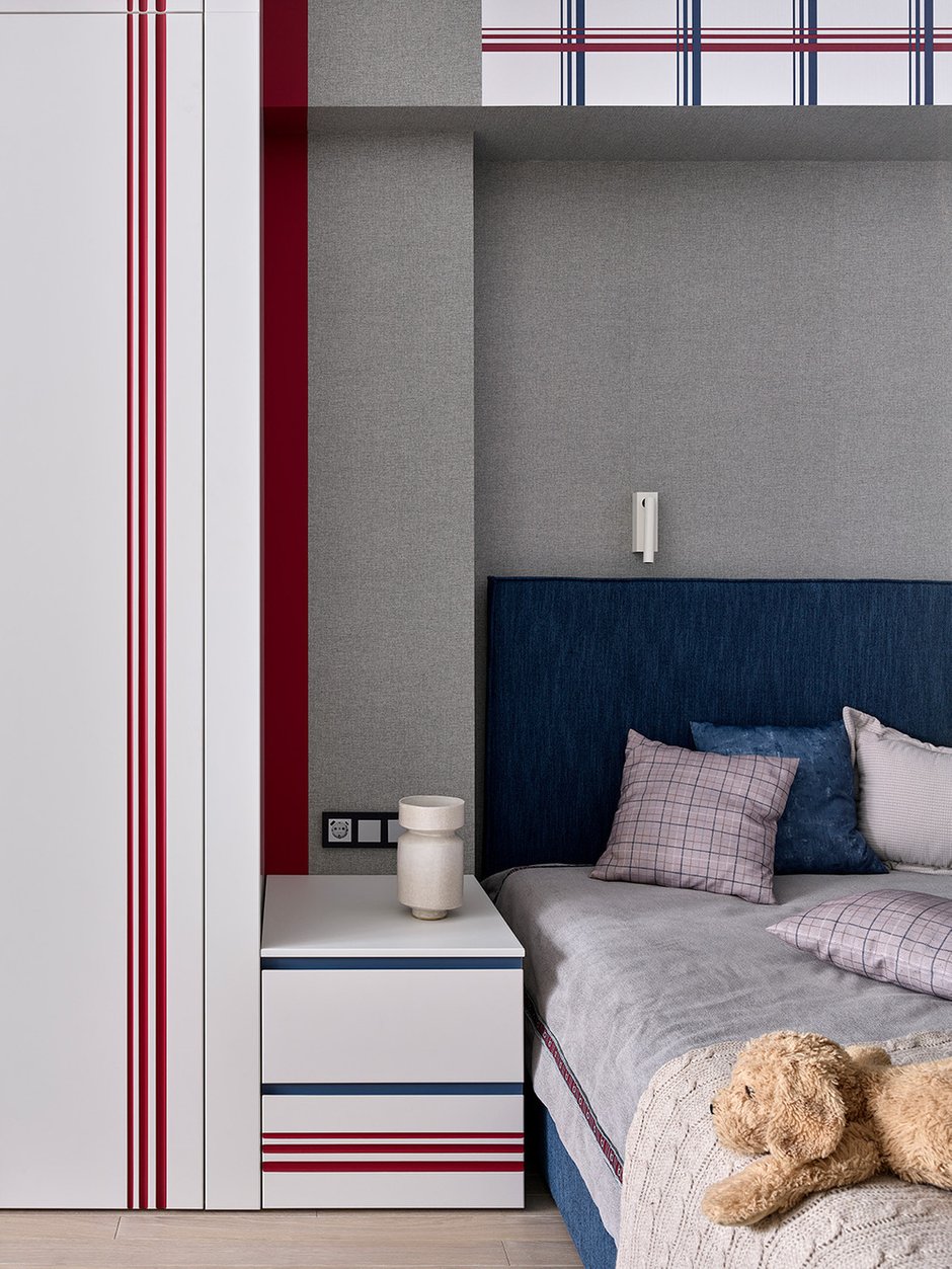 Фото: Спальня в стиле Модерн, Эклектика, Квартира, Проект дня, Москва, Фрунзенская набережная, Сталинка, 3 комнаты, 60-90 метров, Анна Громова – фото на INMYROOM