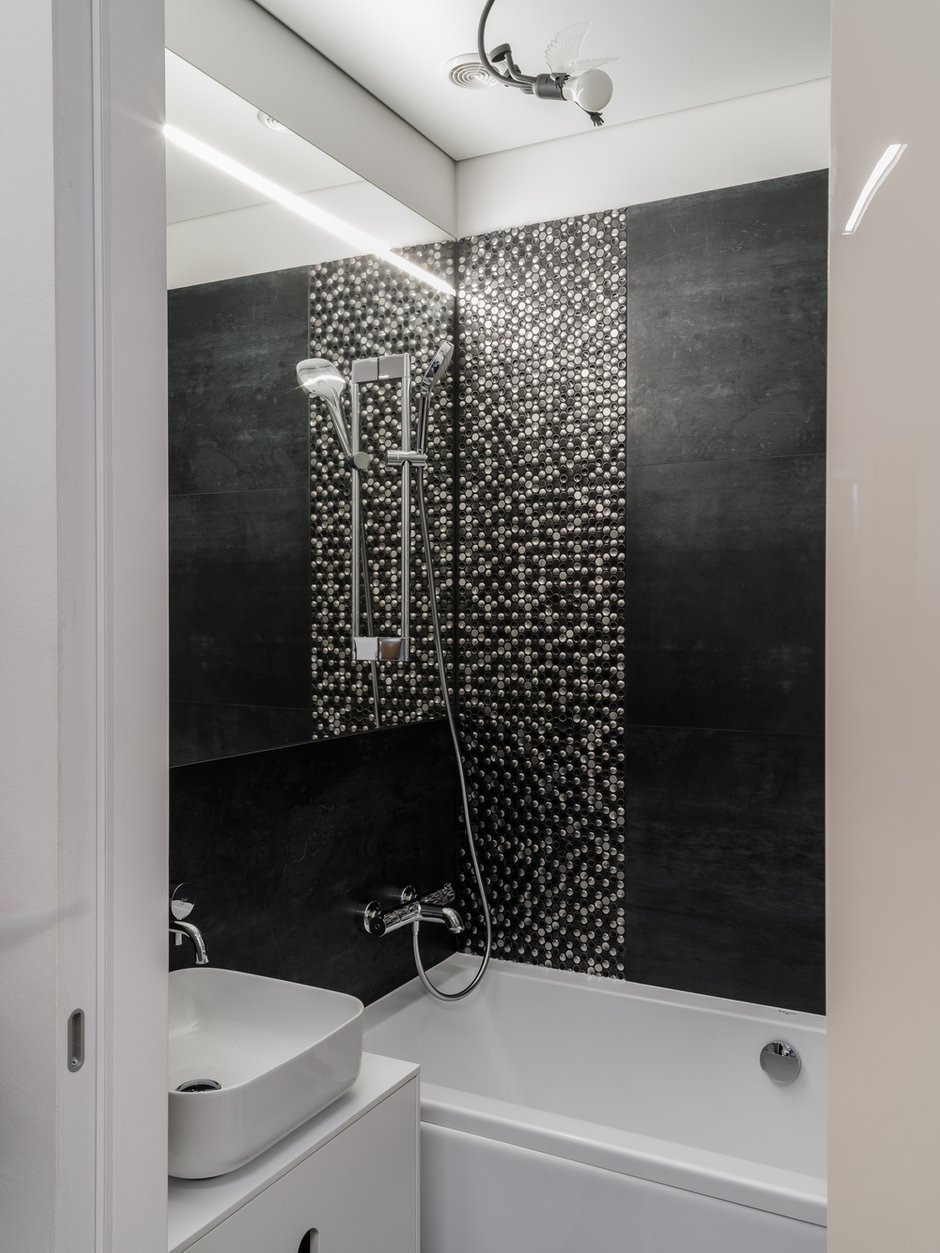 Фотография: Ванная в стиле Современный, Минимализм, Квартира, Проект дня, Москва, 2 комнаты, 60-90 метров, Анастасия Дубовскова, ЖК «Яуза Парк» – фото на INMYROOM