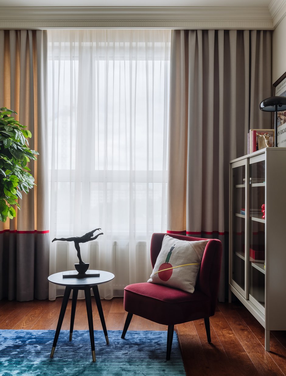 Фотография: Гостиная в стиле Современный, Эклектика, Квартира, Проект недели, Москва, 1 комната, до 40 метров, Анна Катеринич – фото на INMYROOM