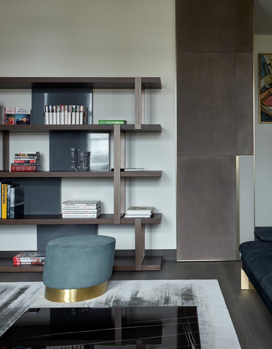 Фотография: Гостиная в стиле Современный, Квартира, Проект недели, Москва, Ариана Ахмад, 4 и больше, Более 90 метров, Монолитно-кирпичный, #эксклюзивныепроекты – фото на INMYROOM