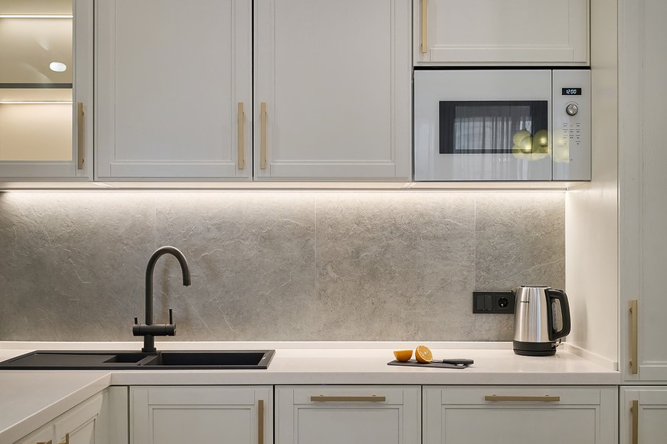 Фотография:  в стиле , Квартира, Проект дня, Москва, 1 комната, 40-60 метров, минимализм, современный, Мария Куймазова – фото на INMYROOM