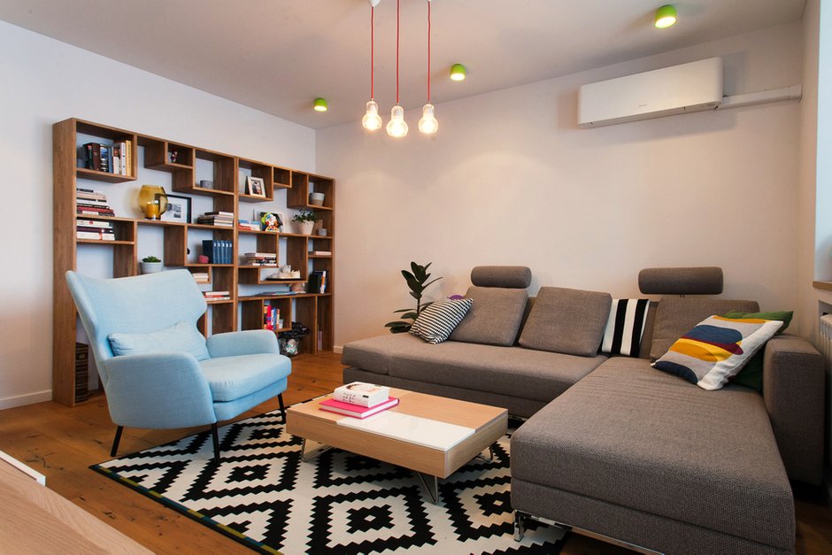 Фотография: Гостиная в стиле Скандинавский, Квартира, Проект недели, Москва, Панельный дом, 2 комнаты, 60-90 метров, П44т – фото на INMYROOM