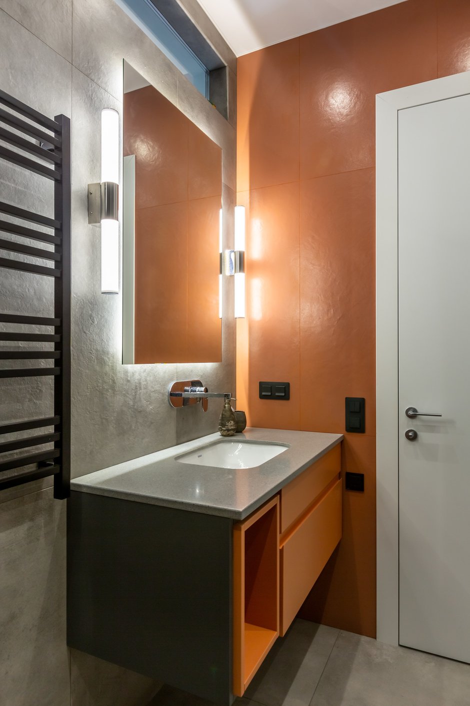 Фотография: Ванная в стиле Минимализм, Современный, Квартира, Проект недели, Москва, Buro Brainstorm, 1 комната, до 40 метров, 40-60 метров – фото на INMYROOM