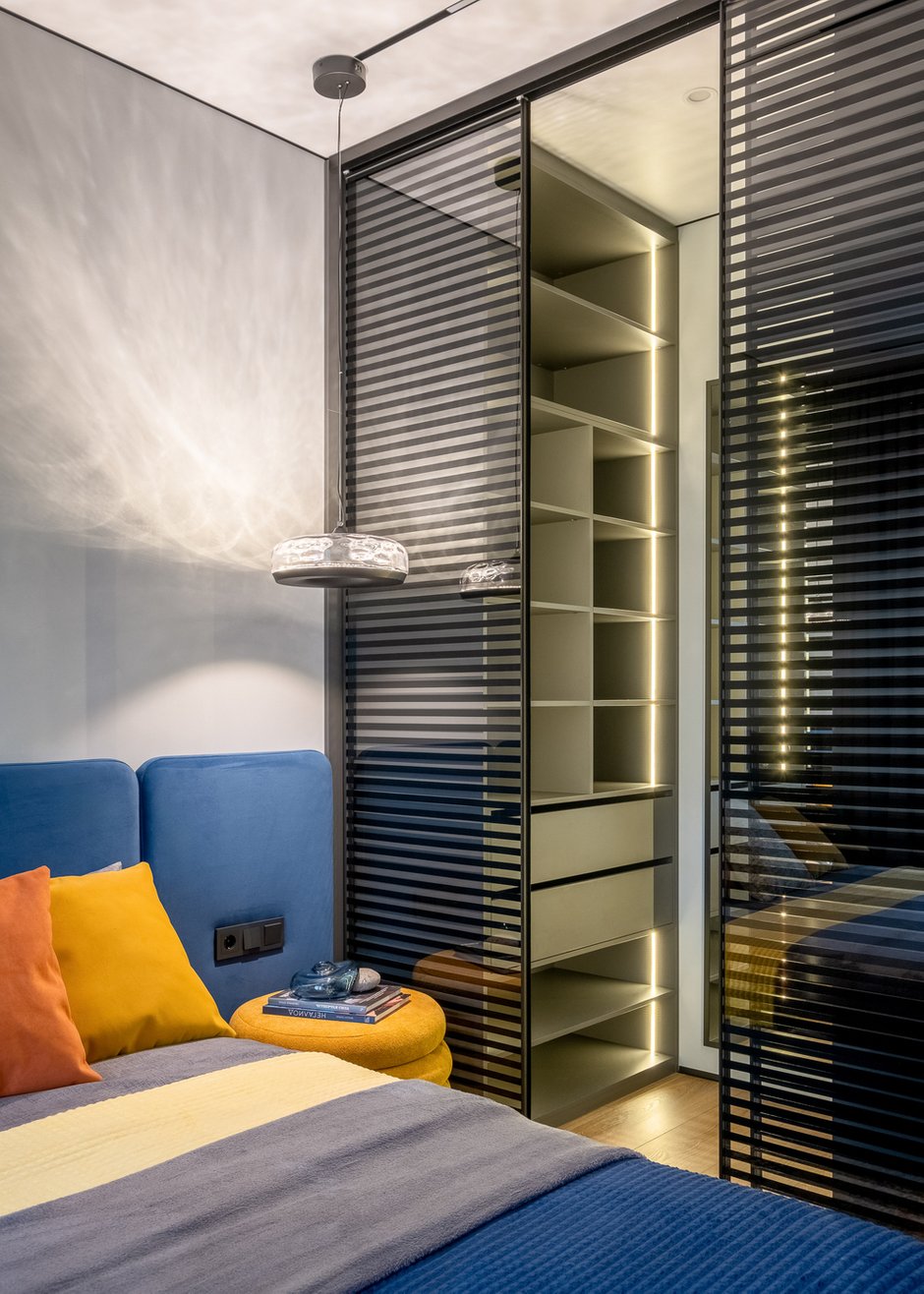 Фотография:  в стиле , Квартира, Проект дня, Москва, 2 комнаты, 60-90 метров, современный с элементами минимализма и арт-деко, Маргарита Макурина – фото на INMYROOM