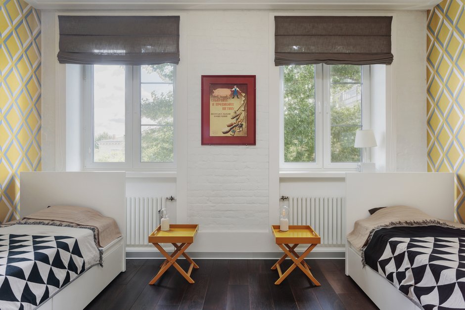 Фотография: Детская в стиле Скандинавский, Современный, Квартира, Проект недели, Москва, Михаил Новинский, Samsung, Кирпичный дом, 3 комнаты, Более 90 метров, интерьерный телевизор, the serif – фото на INMYROOM