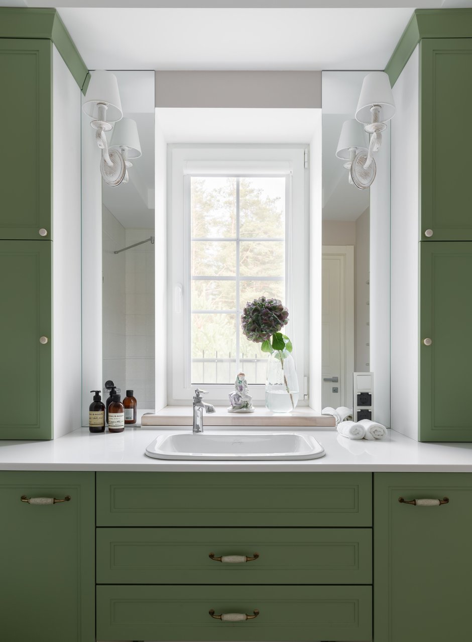 Фотография: Ванная в стиле Прованс и Кантри, Современный, Дом, Проект недели, Дача, Дом и дача, Ленинградская область, 4 и больше, Более 90 метров, Елена Горячева, Студия «Мистер Дизайн» – фото на INMYROOM