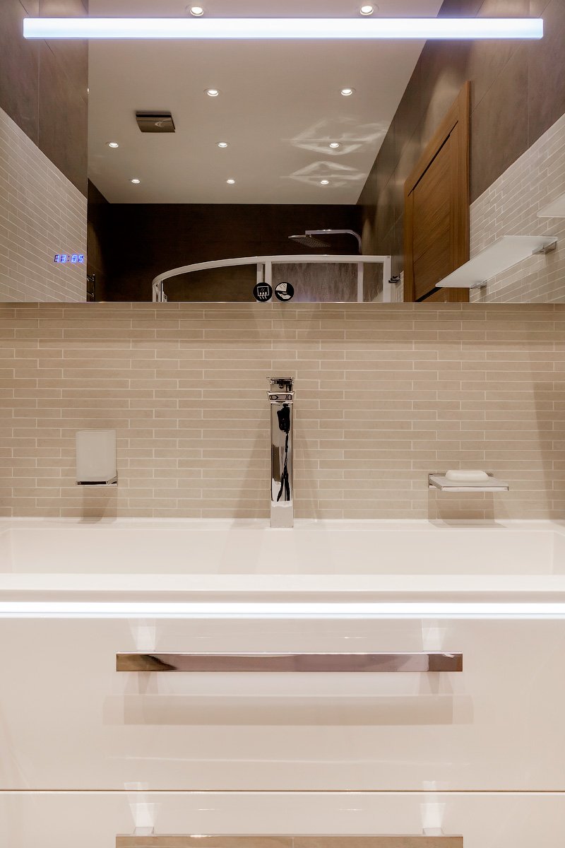 Фотография: Ванная в стиле Современный, Квартира, Проект недели, новостройка, Монолитный дом, 3 комнаты, Более 90 метров – фото на INMYROOM