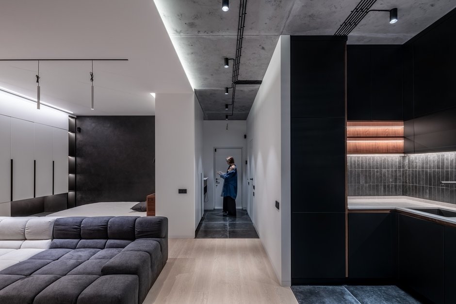 Фотография: Кухня и столовая в стиле Современный, Минимализм, Квартира, Студия, Проект недели, Киев, Lauri Brothers, Юрий Лаури, Сергей Лаури, Дмитрий Роганов – фото на INMYROOM