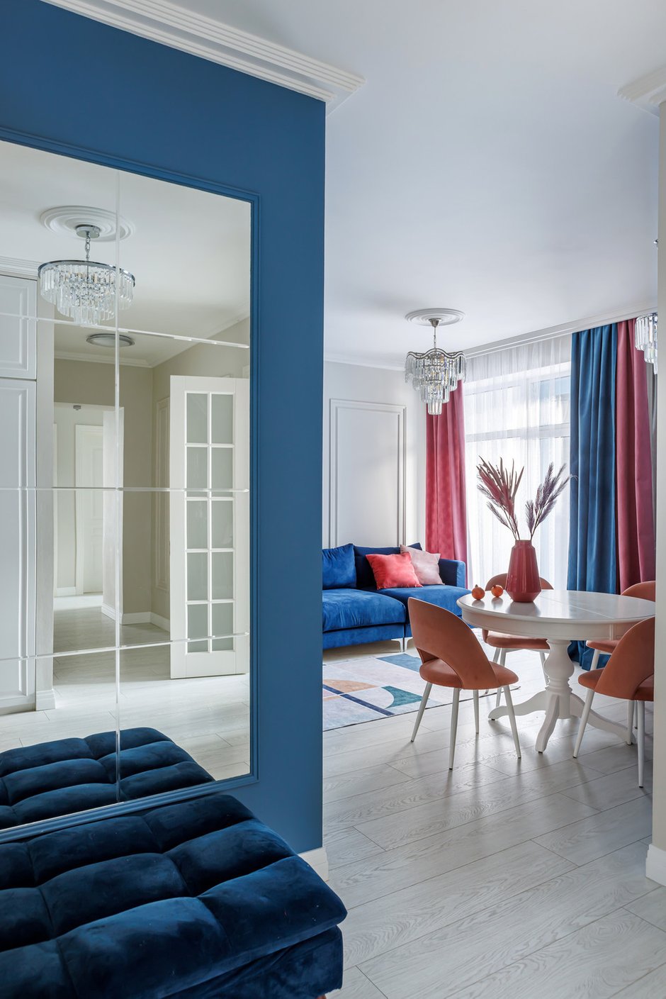 Фотография: Прихожая в стиле Современный, Квартира, Проект недели, Екатеринбург, Монолитный дом, 4 и больше, Более 90 метров, Светлана Пахомова – фото на INMYROOM