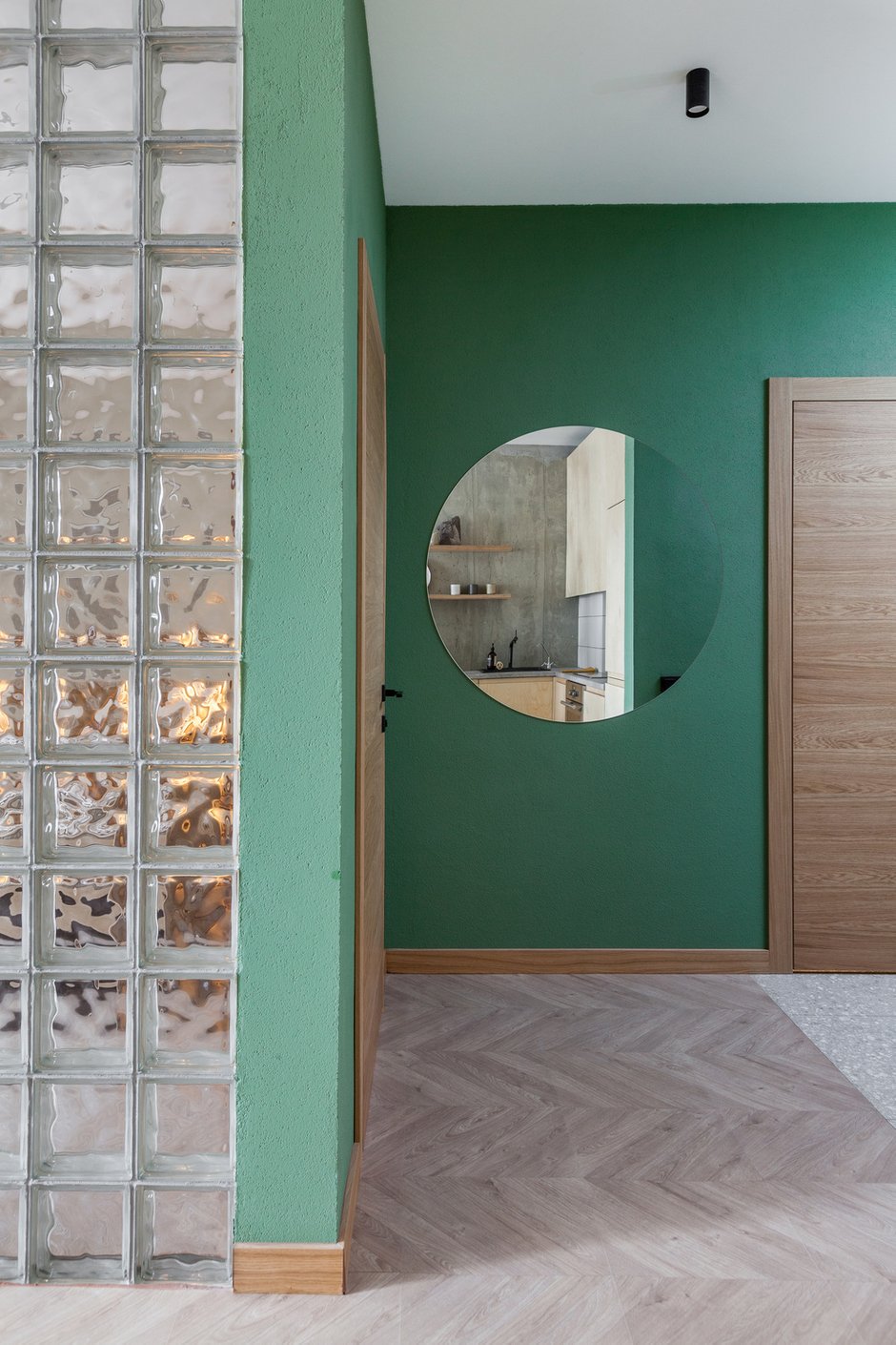 Фотография: Прихожая в стиле Лофт, Современный, Скандинавский, Квартира, Проект недели, Минск, Монолитный дом, 1 комната, 40-60 метров, Екатерина Труханова, Лена Куланина – фото на INMYROOM