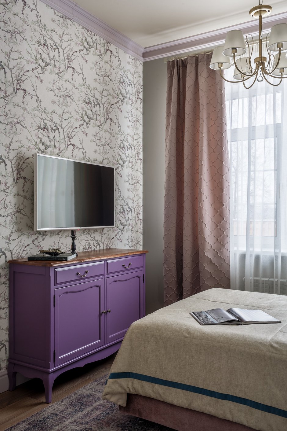 Фотография: Спальня в стиле Прованс и Кантри, Классический, Современный, Дом, Проект недели, Дом и дача, Таруса, 4 и больше, 60-90 метров, Евгения Лебедева – фото на INMYROOM