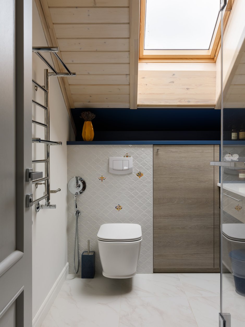 Фотография: Ванная в стиле Прованс и Кантри, Современный, Дом, Проект недели, Дача, Дом и дача, Ленинградская область, 4 и больше, Более 90 метров, Елена Горячева, Студия «Мистер Дизайн» – фото на INMYROOM