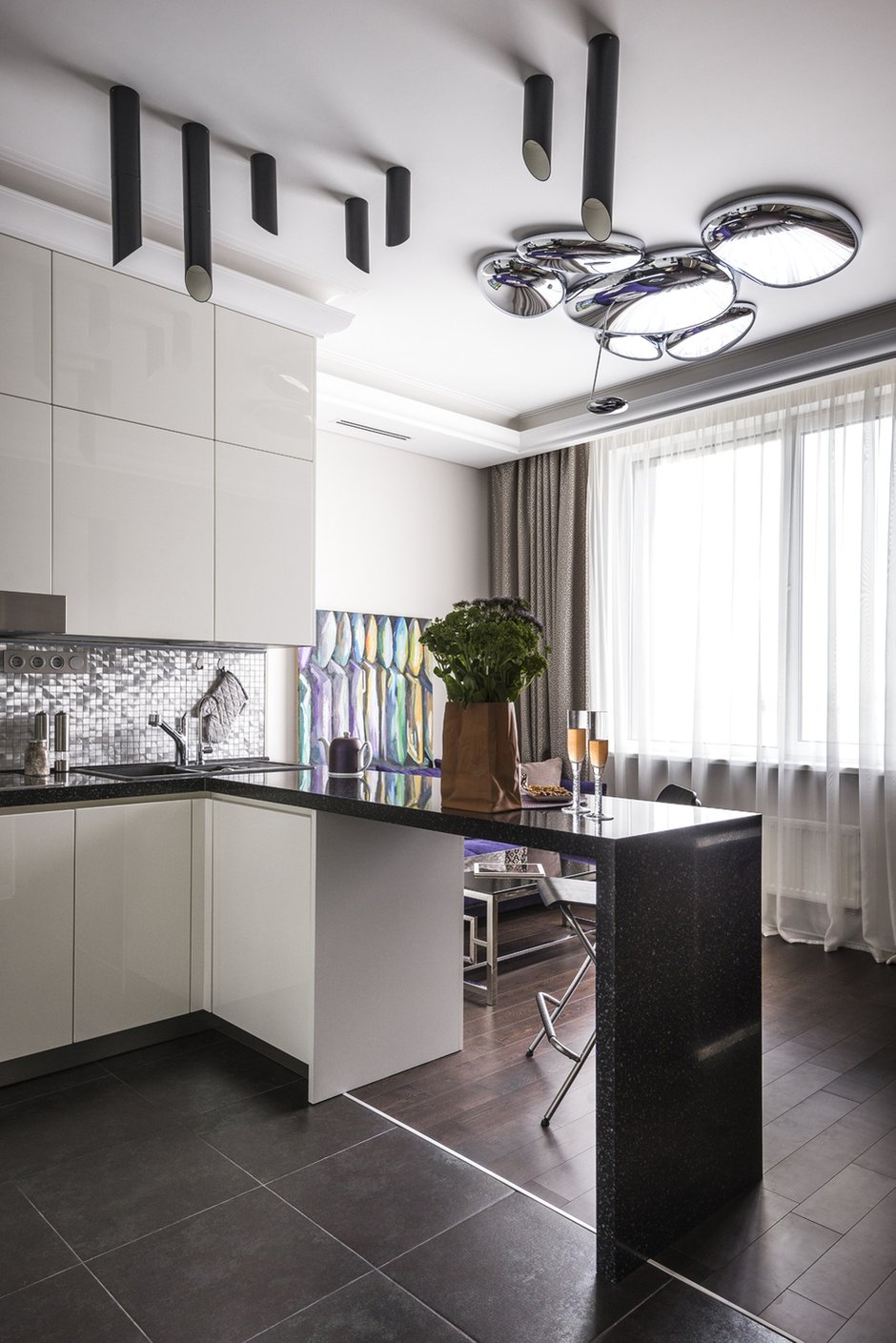 Фотография: Кухня и столовая в стиле Современный, Квартира, Проект дня, Москва, Монолитный дом, 3 комнаты, 60-90 метров, Ольга Рудакова, ЖК «Самаринский» – фото на INMYROOM