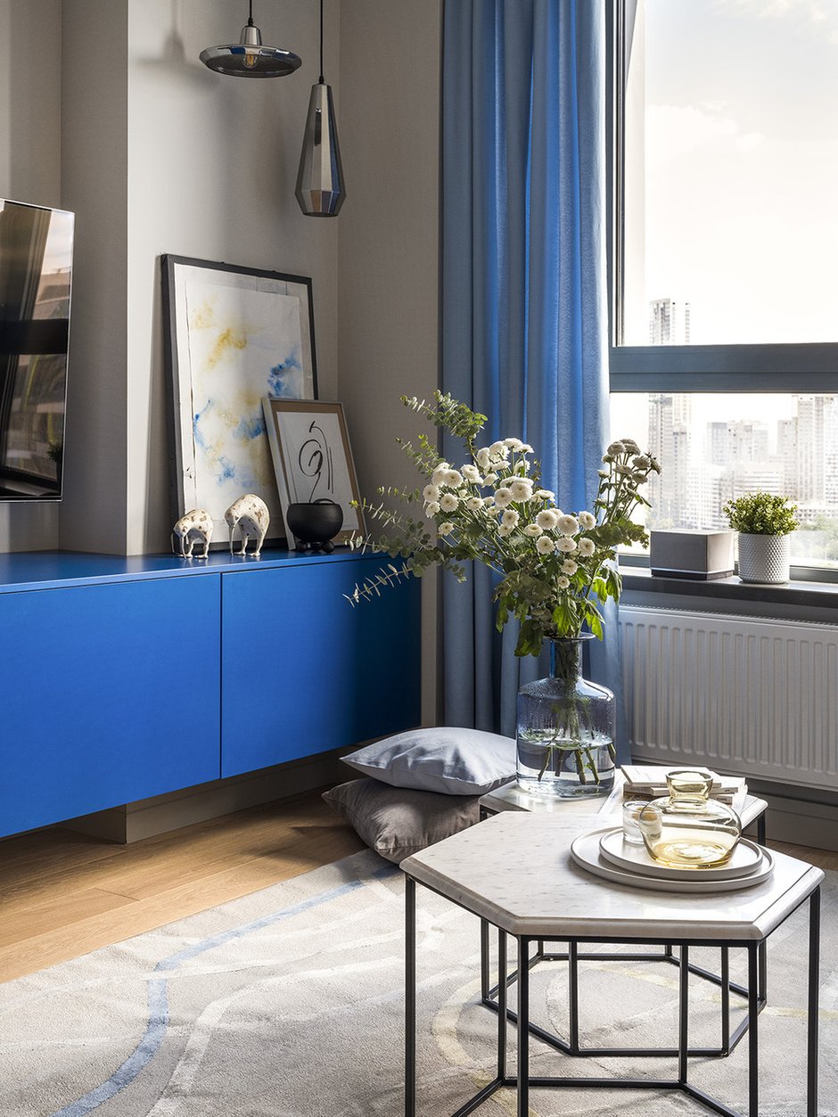 Фотография: Гостиная в стиле Современный, Квартира, Проект недели, Монолитный дом, 2 комнаты, 40-60 метров, Наталья Коренева, Елена Жадан – фото на INMYROOM