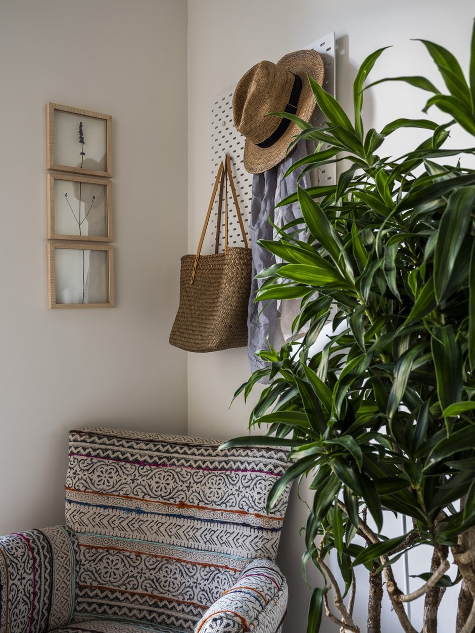 Фотография: Прихожая в стиле Скандинавский, Современный, Квартира, Студия, Проект дня, Москва, Кирпичный дом, до 40 метров, Анна Морозова, ЖК Резиденция композиторов – фото на INMYROOM