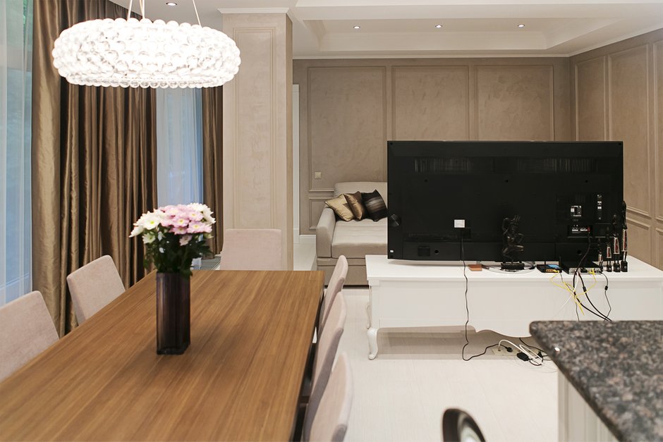 Фотография: Гостиная в стиле Современный, Классический, Квартира, Дома и квартиры, Проект недели – фото на INMYROOM