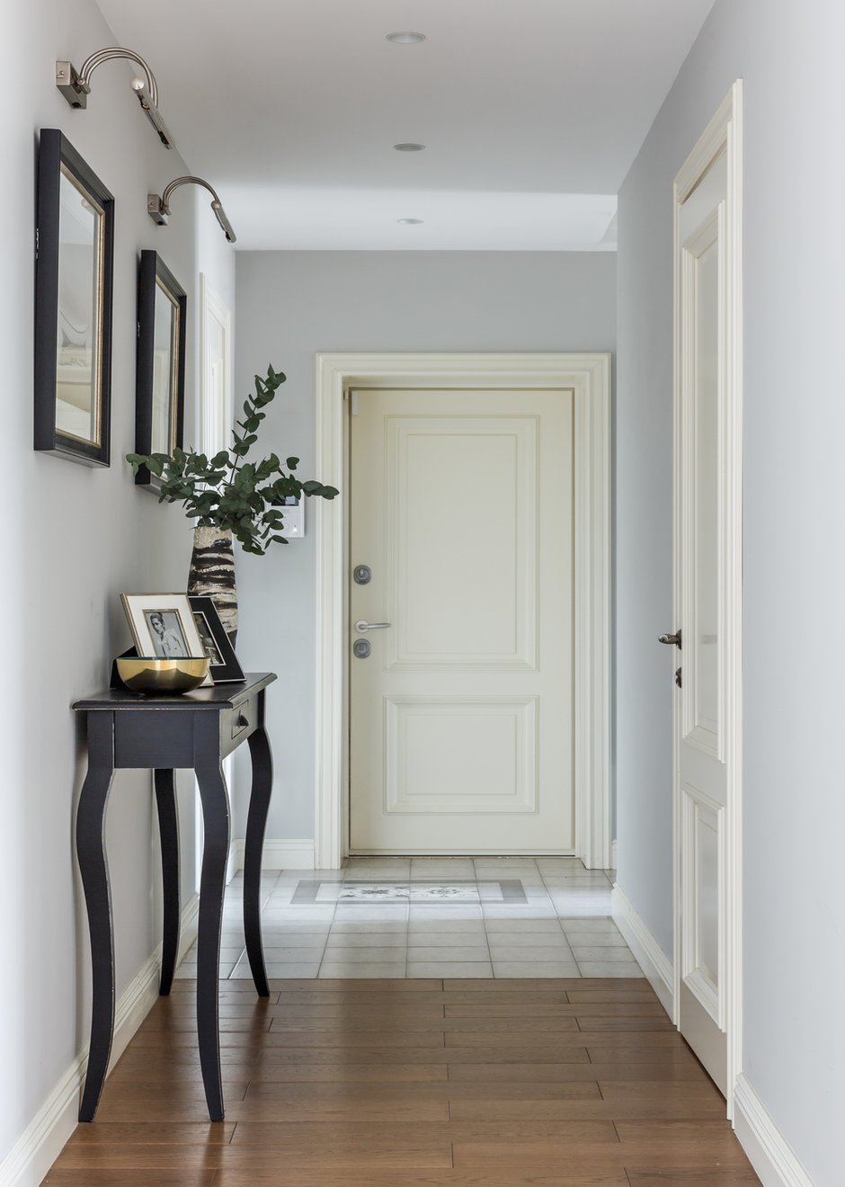 Фотография: Прихожая в стиле Прованс и Кантри, Квартира, Проект дня, Москва, NW-Interior, Монолитный дом, 4 и больше, Более 90 метров – фото на INMYROOM