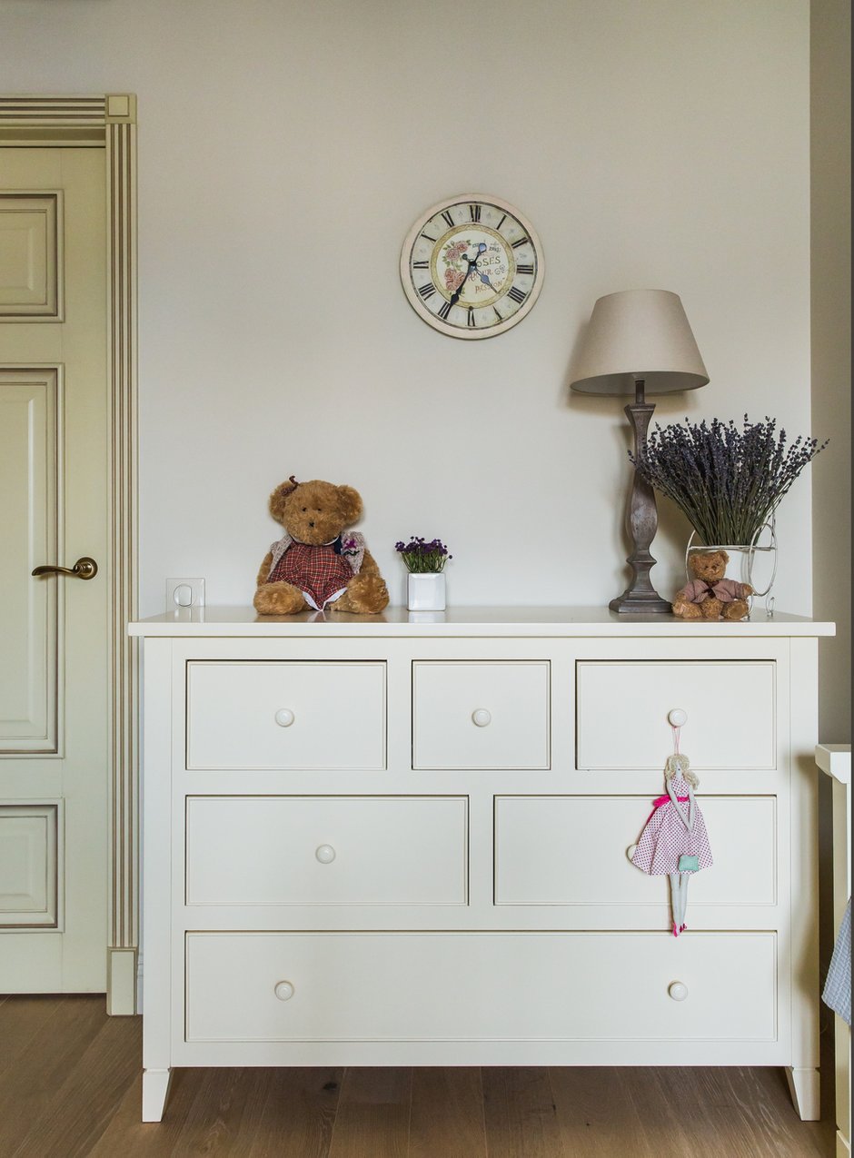 Фотография: Детская в стиле Прованс и Кантри, Современный, Эклектика, Квартира, Проект недели, Москва, Юрий Гришко, Монолитный дом, 4 и больше, Более 90 метров, INMYROOM_ВИДЕО, INMYROOM TV, Юлия Баршевская – фото на INMYROOM