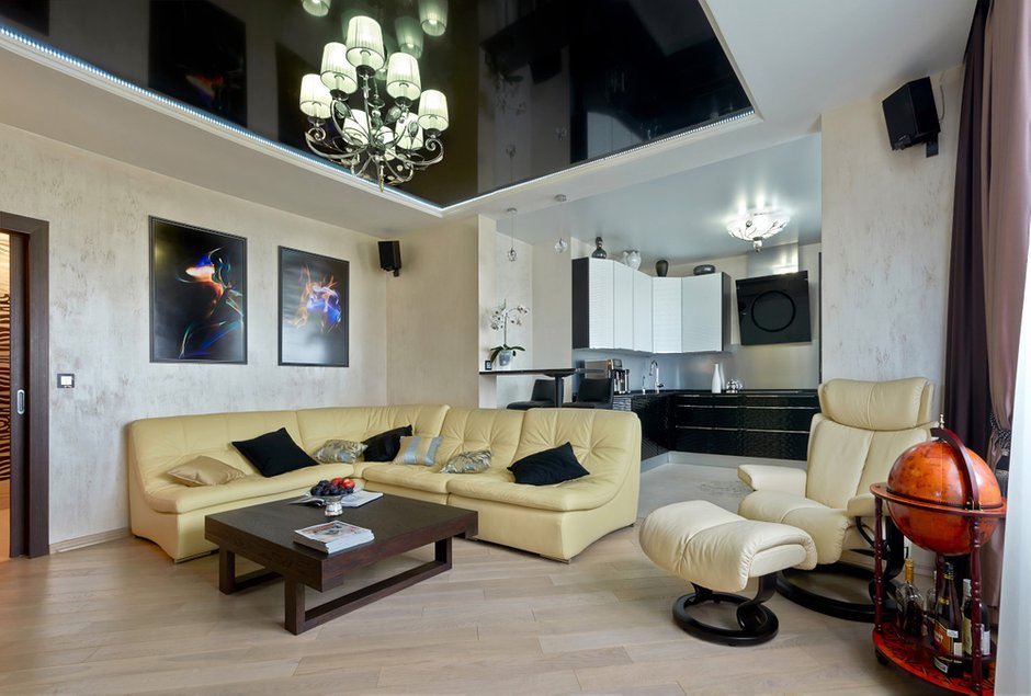 Фотография:  в стиле , Эклектика, Квартира, Дизайн интерьера, Archpole, DG Home, Miele, Белый, Проект недели, Черный, Коричневый, ИКЕА, отделка потолка, варианты перепланировки двухкомнатной квартиры, идеи перепланировки, перепланировка двушки, Deco Home, Little Greene, перепланировка трешки, MM Lampadari, гостиная-кухня дизайн, Долгопрудный, Fap, перепланировка санузла, HoryMa, Emil Ceramica, Кухни Германии, La Fabbrica, Albert & Shtein, Юлия Соловьева, объединить квартиры, И-155МК, черный потолок в интерьере – фото на INMYROOM