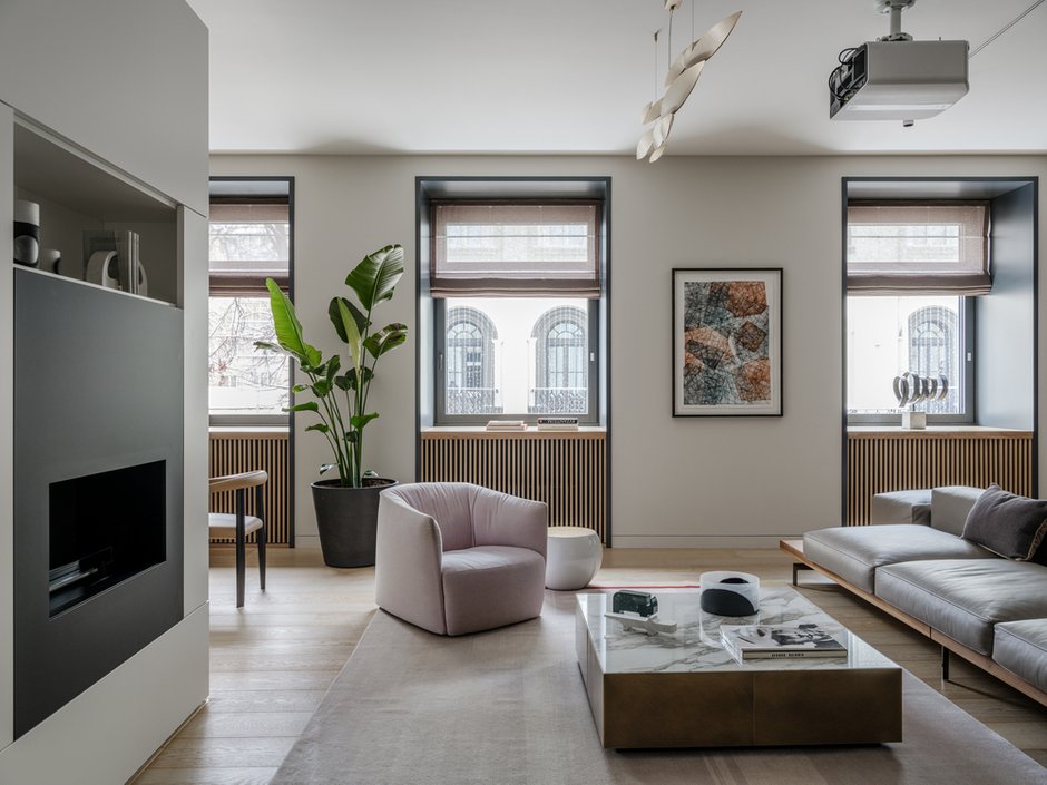 Фотография:  в стиле , Квартира, Проект дня, Москва, Кирпичный дом, 4 и больше, Более 90 метров, Валерия Исакова, Мария Куркова – фото на INMYROOM