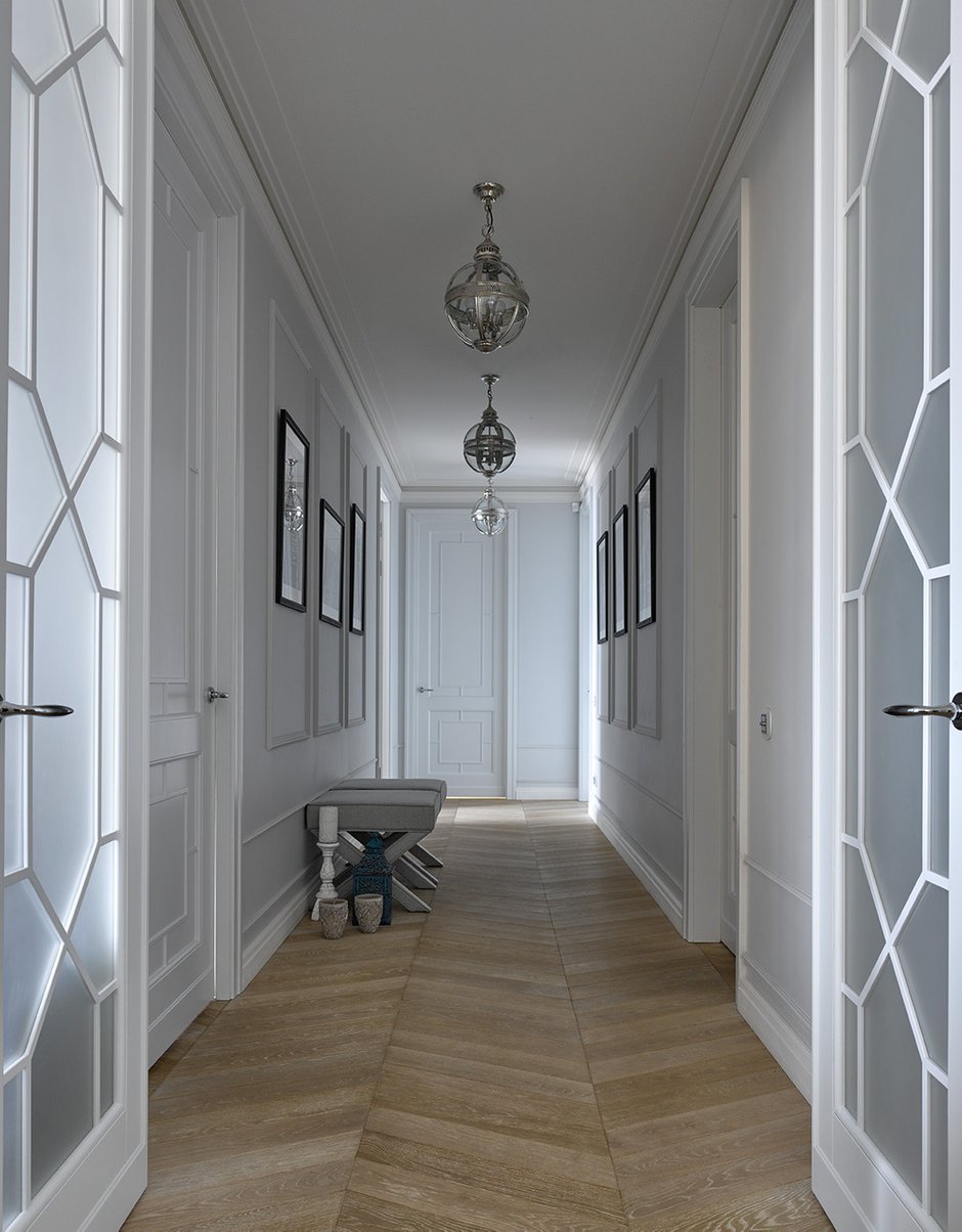 Фотография: Прихожая в стиле Классический, Современный, Эклектика, Квартира, Проект дня, Москва, Сергей Ананьев, новостройка, Ариана Ахмад, Татьяна Карякина, Монолитный дом, 4 и больше, Более 90 метров – фото на INMYROOM