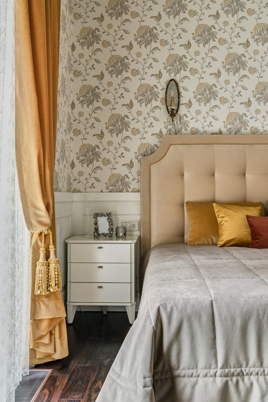 Фотография: Спальня в стиле Классический, Прованс и Кантри, Квартира, Проект недели, Марина Саркисян, Красногорск, Московская область, Монолитный дом, 3 комнаты, 60-90 метров, ЖК «Парк Рублево» – фото на INMYROOM