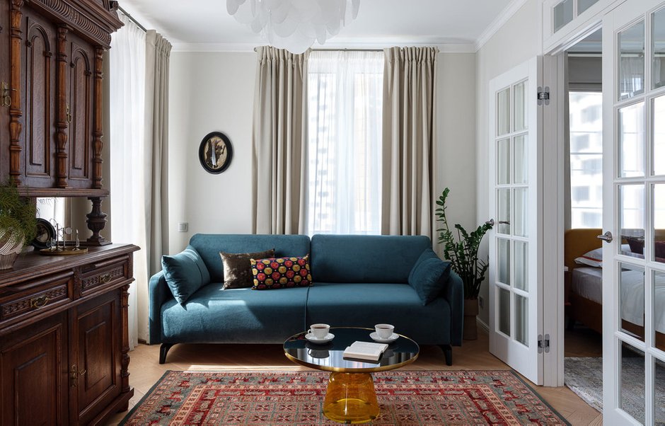 Фотография: в стиле , Малогабаритная квартира, Квартира, Проект дня, Москва, Монолитный дом, 2 комнаты, 40-60 метров, Маргарита Зенова, современный с элементами классики и минимализмом, М-Бюро, Александра Багрицевич – фото на INMYROOM