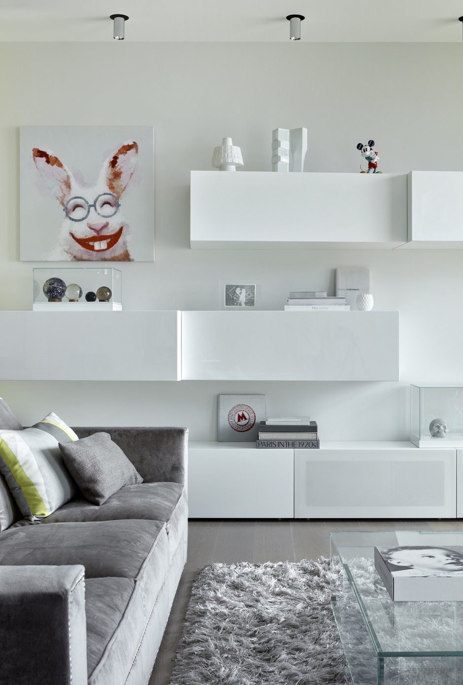 Фотография: Гостиная в стиле Современный, Квартира, Проект недели, Москва, Монолитный дом, 2 комнаты, 60-90 метров, ЖК «Английский квартал», Майк Шилов, #эксклюзивныепроекты – фото на INMYROOM