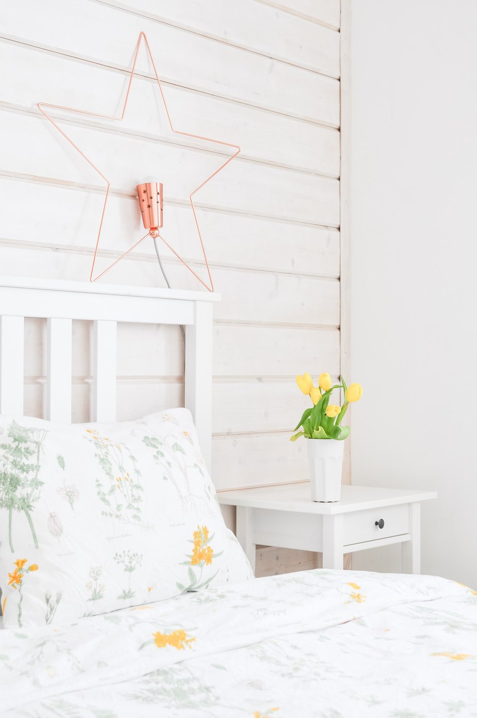 Фотография: Спальня в стиле Скандинавский, Малогабаритная квартира, Квартира, Проект недели, новостройка, Магнитогорск, Алексей Гуркин, Монолитный дом, 2 комнаты, 40-60 метров – фото на INMYROOM