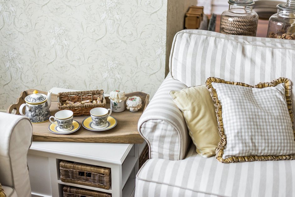 Фотография: Декор в стиле Прованс и Кантри, Классический, Эклектика, Квартира, Проект недели, Москва, ЖК Мосфильмовский, Светлана Юркова, Монолитный дом, 2 комнаты, 60-90 метров – фото на INMYROOM