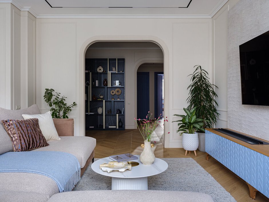 Фотография:  в стиле , Интерьер комнат, Интерьерный стиль, Дизайн интерьера, Советы, тренды в дизайне, ошибки в ремонте, идеи для интерьера, ошибки в интерьере, Антитренды интерьера, интерьер типовой квартиры – фото на INMYROOM