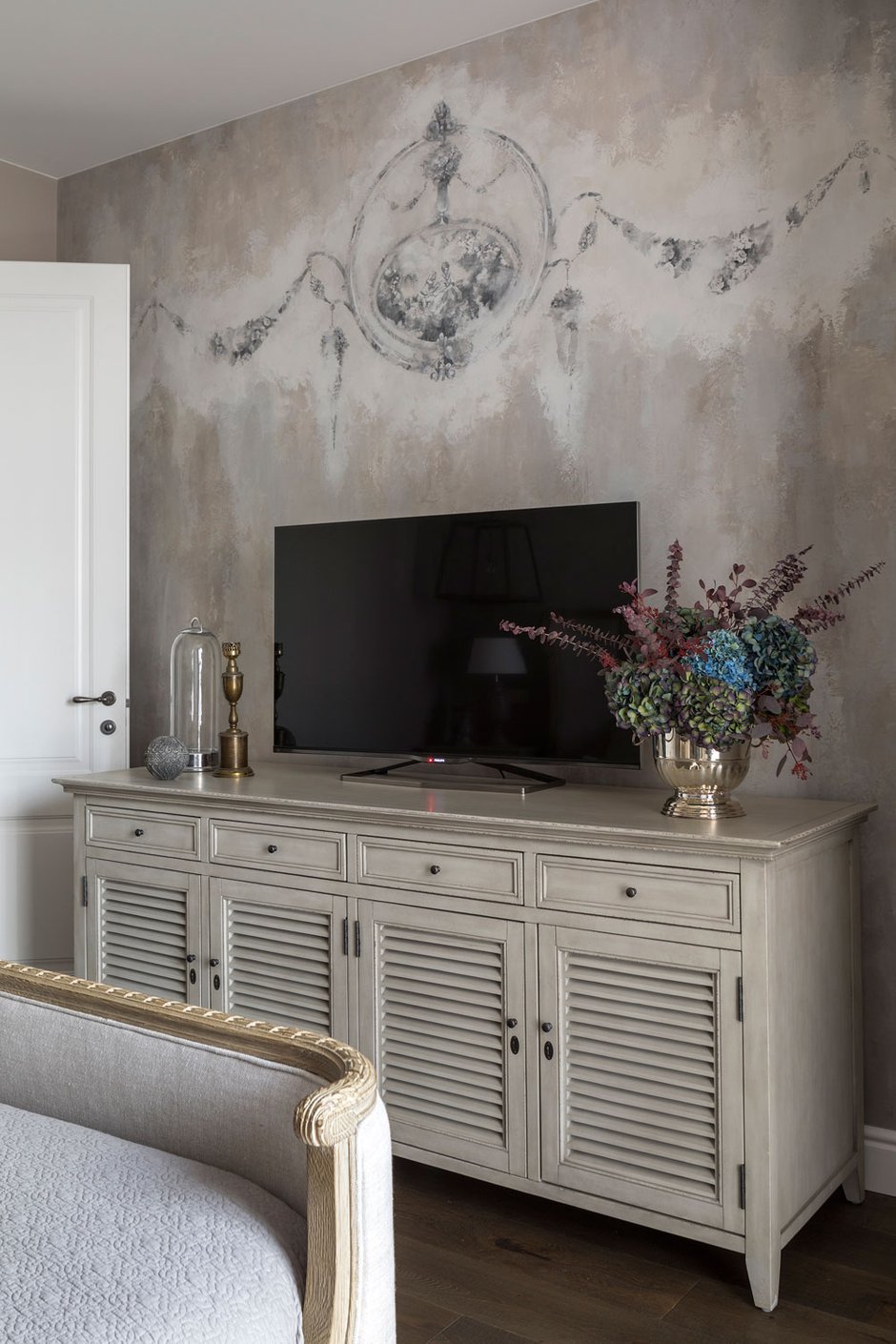 Фотография: Спальня в стиле Прованс и Кантри, Классический, Современный, Квартира, Проект дня, Москва, Татьяна Иванова, Монолитный дом, 4 и больше, Более 90 метров, Эксклюзивные проекты – фото на INMYROOM