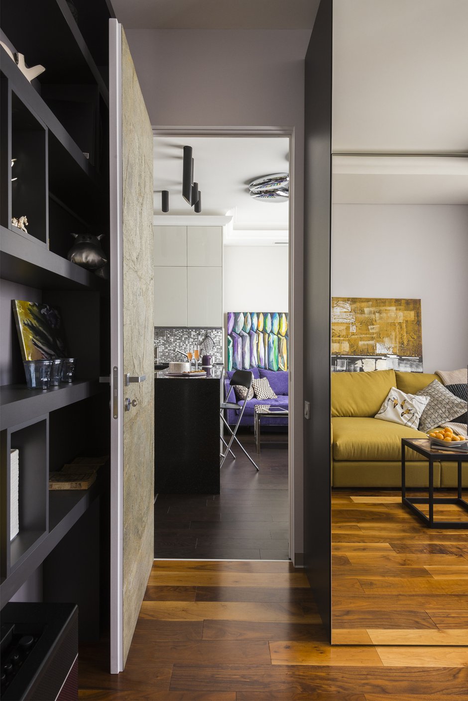 Фотография: Гостиная в стиле Современный, Квартира, Проект дня, Москва, Монолитный дом, 3 комнаты, 60-90 метров, Ольга Рудакова, ЖК «Самаринский» – фото на INMYROOM