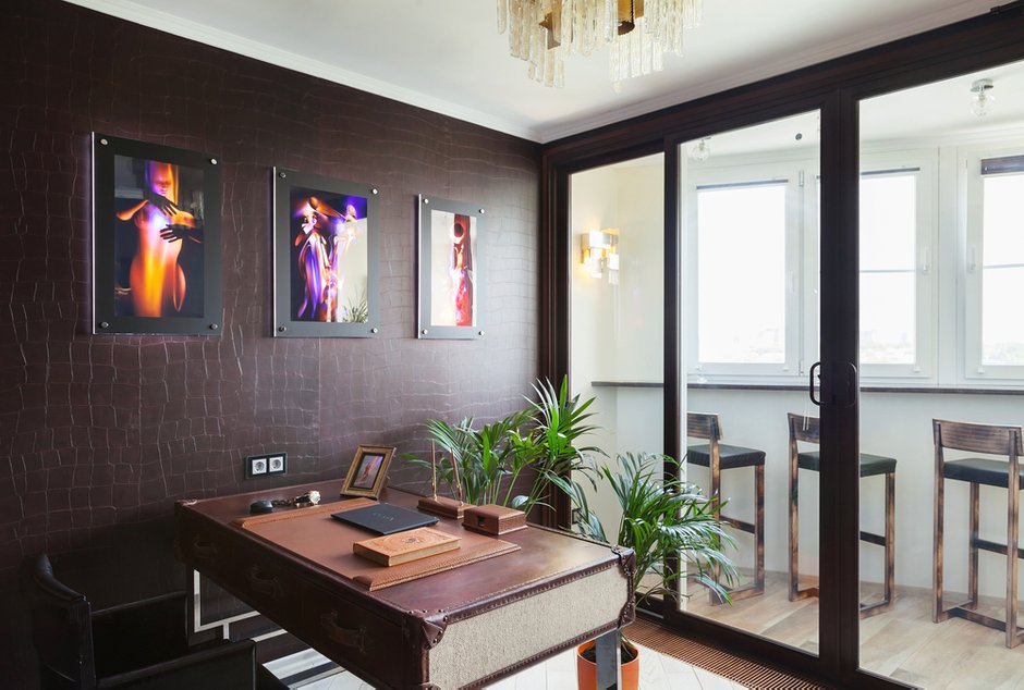 Фотография:  в стиле , Эклектика, Квартира, Дизайн интерьера, Archpole, DG Home, Miele, Белый, Проект недели, Черный, Коричневый, ИКЕА, отделка потолка, варианты перепланировки двухкомнатной квартиры, идеи перепланировки, перепланировка двушки, Deco Home, Little Greene, перепланировка трешки, MM Lampadari, гостиная-кухня дизайн, Долгопрудный, Fap, перепланировка санузла, HoryMa, Emil Ceramica, Кухни Германии, La Fabbrica, Albert & Shtein, Юлия Соловьева, объединить квартиры, И-155МК, черный потолок в интерьере – фото на INMYROOM