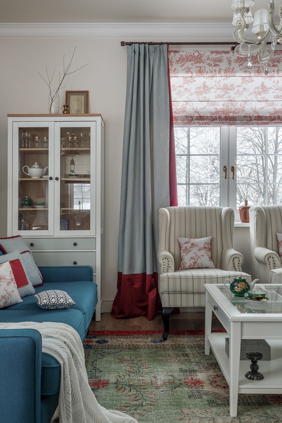 Фотография: Гостиная в стиле Прованс и Кантри, Классический, Современный, Дом, Проект недели, Дом и дача, Таруса, 4 и больше, 60-90 метров, Евгения Лебедева – фото на INMYROOM