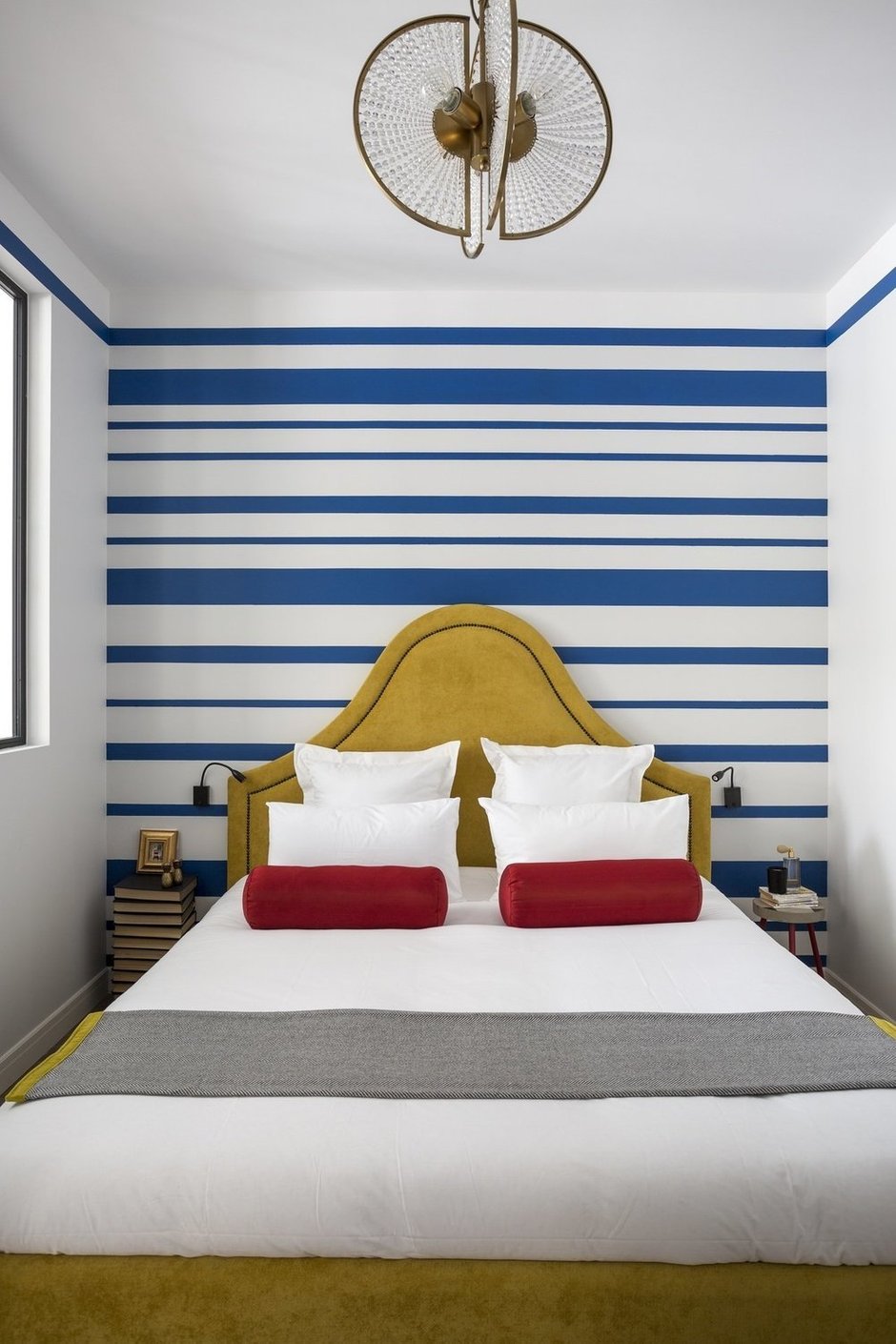 Фотография: Спальня в стиле Современный, Квартира, Проект недели, Москва, Ольга Шаповалова, 2 комнаты, 40-60 метров – фото на INMYROOM