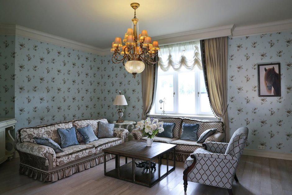 Фотография:  в стиле , Прованс и Кантри, Эклектика, Дом, Россия, Stanley Furniture, Проект недели, Дача, Подмосковье, Villeroy & Boch, Антоновка, Li Art, KT Exclusive, «Мир Паркета», «Ардо», Sherrill Furniture, «АртЛайнВуд», Наталия Куретнева, Юлия Корнилова, DOMINANTA interior design & decoration – фото на INMYROOM