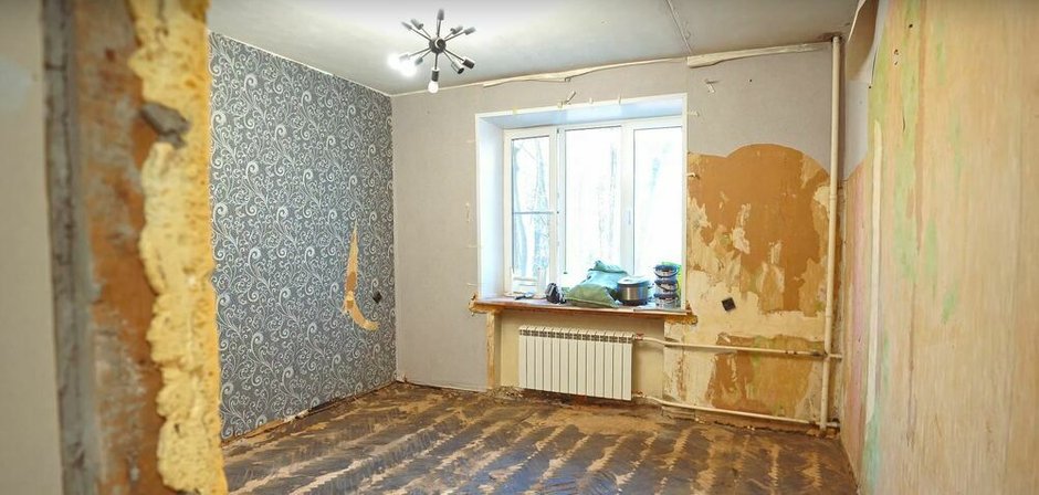 Фотография:  в стиле , Квартира, Советы, как грамотно сэкономить на ремонте, сэкономить на ремонте, коммуникации на кухне, дизайн интерьера в сталинке, Сталинка, ремонт сталинки, Ксения Шахматова, переделка сталинки, отопление в сталинке, трубы в сталинке, коммуникации, Ремонтный движ – фото на INMYROOM