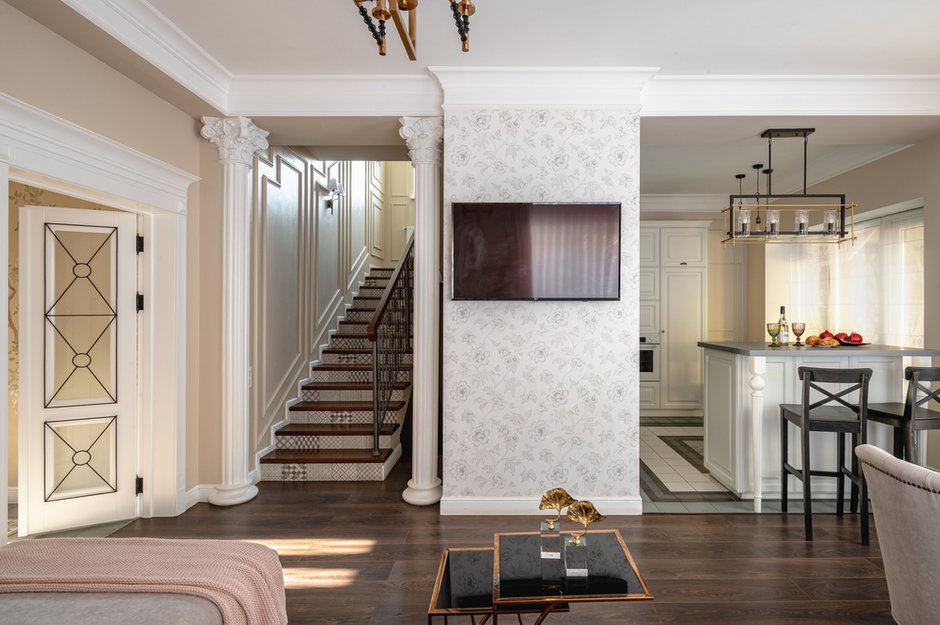 Фотография: Гостиная в стиле Классический, Кухня и столовая, Дом, Проект недели, Дом и дача, 4 и больше, Более 90 метров, Симферополь, Татьяна Петрова – фото на INMYROOM