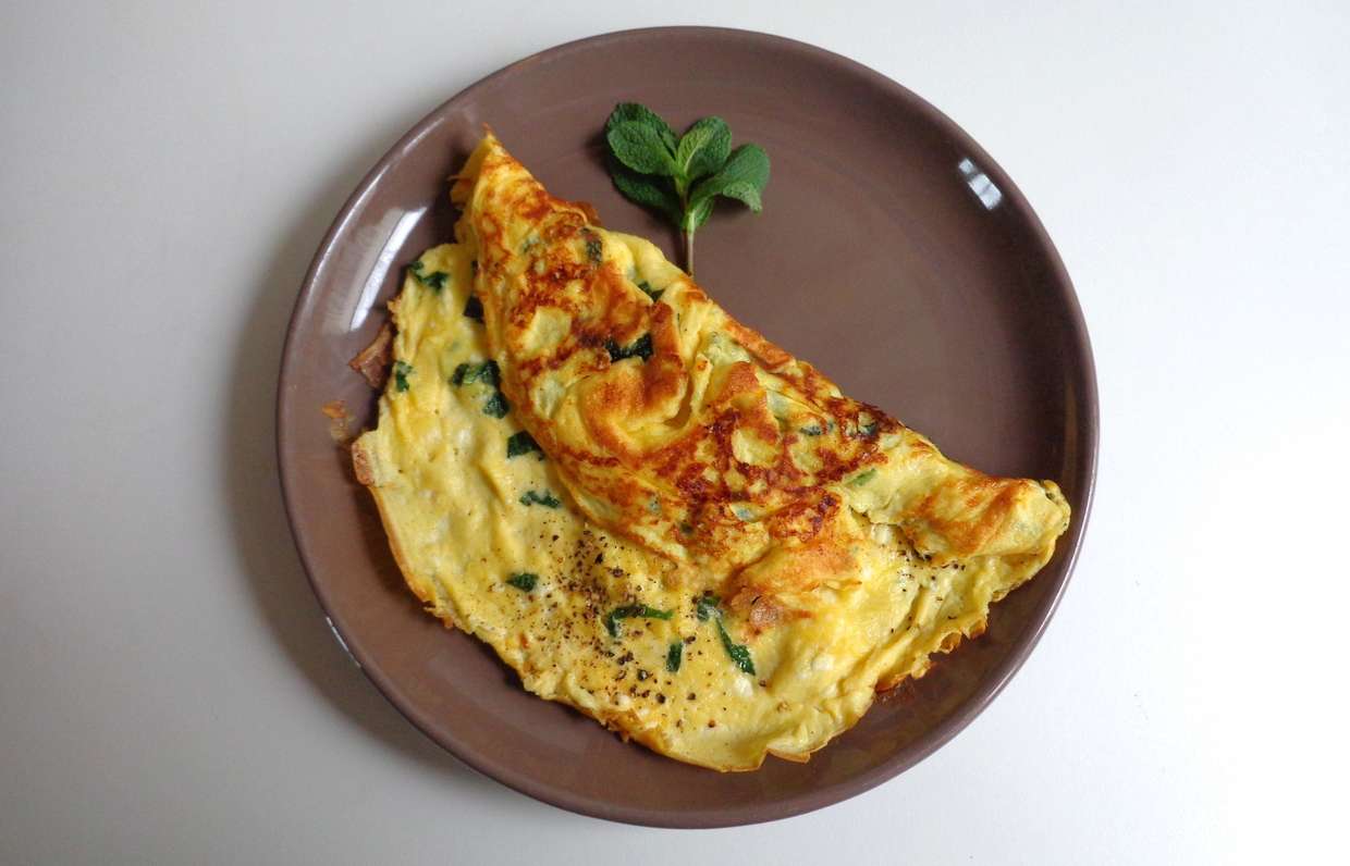Омлет с гренками и сыром (фм) - пошаговый рецепт с фото (21371 просмотр)