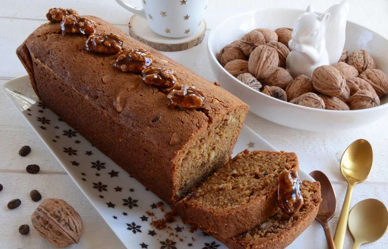 Кофейные кексы с грецкими орехами