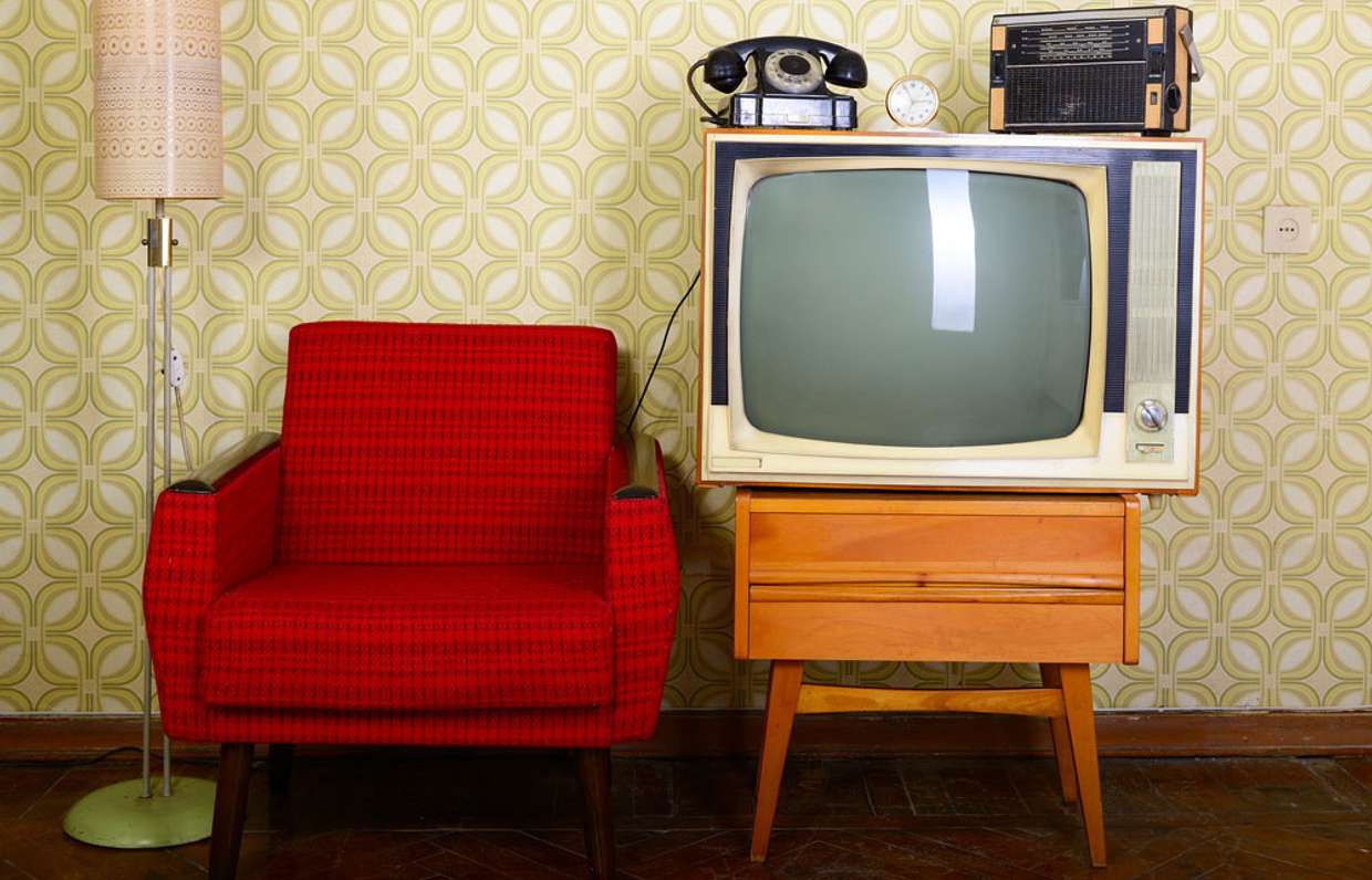мебель из старого телевизора
